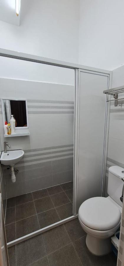 Voon 4 Bedroom Homestay Mersing Eksteriør billede